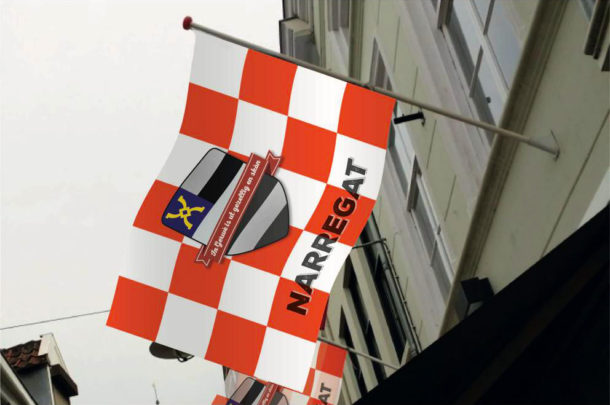 Vlag Narregat aan gevel